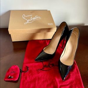 Christian Louboutins So Kate 120 mm BLACK patent - size: 38.5 (fits 8 US)